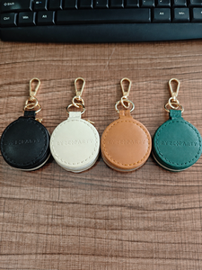 Moderna Caja de Joyería Portátil de Cuero con Logotipo Personalizado, Mini Bolsa de Almacenamiento de Viaje con Cierre Redondo y Llavero para Pendientes, Anillos y Colgantes - Product Image 3