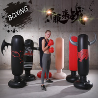 Diseño personalizado MOQ bajo PVC inflable niños saco de boxeo caja inflable saco de boxeo