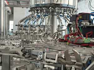 Yenilikçi PP şişe dolum ve sızdırmazlık üretim hattı - Product Image 5