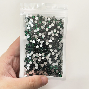 Diamantes de imitación piedra de uñas redonda para teléfono Yantuo Glass parte posterior plana no caliente Fix Crystal <span class=keywords><strong>Cristal</strong></span> SS20 Navidad verde <span class=keywords><strong>2</strong></span> bolsas sin plomo - Product Image 2