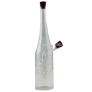 Bottiglia di aceto di olio uva chiaro vetro borosilicato alto 2 in 1 cucina cibo personalizzato Logo cilindro in legno moderno 15*15*37cm