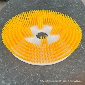 Cepillos de nailon de 3.5m, 5.5m, 7.5m para limpieza de paneles solares eléctricos, equipo de limpieza de módulos fotovoltaicos, sistema de energía solar, OEM personalizable - Product Image 2