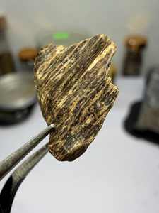 Khanh Hoa Madera de Agar Silvestre de Hundimiento Lento – Agarwood Vietnamita Natural, Alta Densidad de Aceite, Fragancia Profunda y Dulce Exquisita - Product Image 4