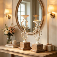 2 pièces Chandelier vintage en métal ajouré et courbé, effet vieilli, avec base en bois, pour décoration de table style ferme