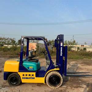 Montacargas Usado de 3 Toneladas con Motor Diésel para Komatsu FD30, Mástil de 2 Etapas, Montacargas de Segunda Mano de 3t, Motor Japonés, Contrapesado - Product Image 4