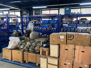 Mini ligne de <span class=keywords><strong>remplissage</strong></span> d'eau minérale avec convoyeur pour ligne de <span class=keywords><strong>remplissage</strong></span> d'eau en bouteille - Product Image 5