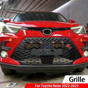 Parrilla Delantera para Toyota Raize, Color Negro Mate, Material PP, para Modelos 2022-2025, con Luces Amarillas, Accesorio de Mejora - Product Image 5