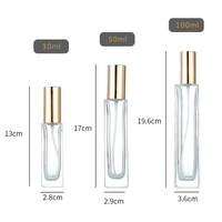 Flacon de parfum en verre mat noir carré de 10 ml et 15 ml avec vaporisateur en verre pour emballage cosmétique avec couvercle en bois