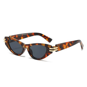 <span class=keywords><strong>Gafas</strong></span> <span class=keywords><strong>de</strong></span> Sol <span class=keywords><strong>de</strong></span> Moda 2026, Estilo Ojo <span class=keywords><strong>de</strong></span> <span class=keywords><strong>Gato</strong></span>, Marca para Mujer, Retro, Montura Pequeña, Sexy, Negras, Decorativas, <span class=keywords><strong>de</strong></span> Alta Calidad - Product Image 6