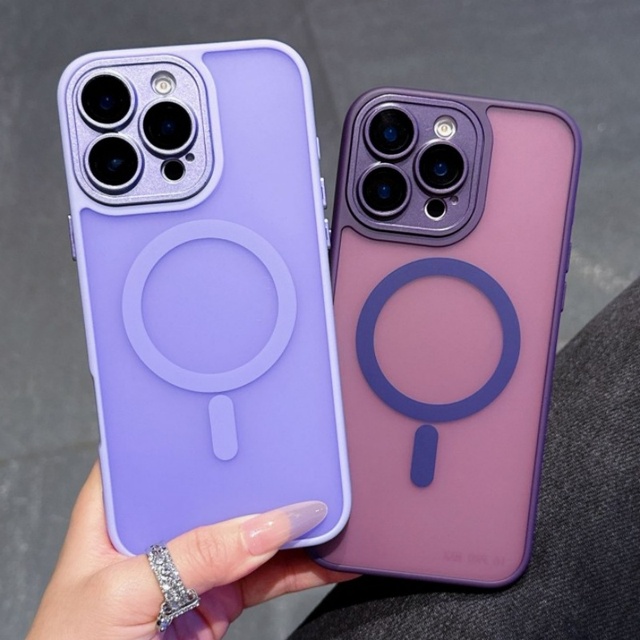 Skin Feel Translucent Matte Magnetic Charging Mobile Phone case for iPhone 17 Pro Max Shock Camera Protect Frosted Cover Factory