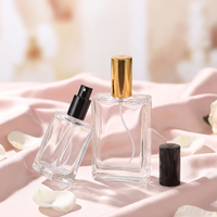 Flacon pulvérisateur de parfum vide de luxe personnalisé, carré plat, transparent, 30 ml, en verre, avec couvercle, pour brume fine