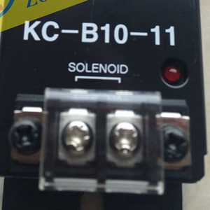 Vanne Solénoïde Kawasaki DE6P 30 204 WA240AL P08 pour Usage Industriel Hydraulique à Entraînement Direct Haute Pureté - Product Image 3
