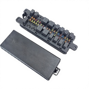 Boîtier de relais de haute qualité pour boîte à fusibles électrique YN24E00036F1 YN24E00036F2 YN24E00036F3 SK330-10 pour engins de construction - Product Image 1