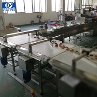 Ligne d'alimentation automatique de biscuits sandwich, machine à sandwichs de biscuits à la crème, ligne de production multi-fonctions Flow Pack