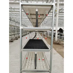 Высоконесущая Вертикальная многоярусная стойка для выращивания с V-образными канавками и гусеничным лотком для выращивания абс