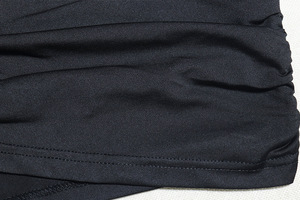 Conjunto de 2 Piezas de Moda: <span class=keywords><strong>Top</strong></span> Corto Informal con Cuello Redondo Irregular y Manga Larga que Deja el Ombligo al Descubierto y Falda Midi Informal - Product Image 6
