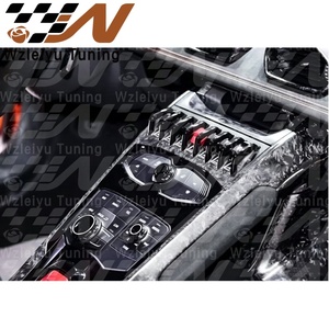 Kit Completo di Finiture Interne in Fibra di Carbonio per Lamborghini Huracan LP580 EVO LP610, Sostituzione Console Centrale e Condizionatore - Product Image 4