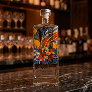 Bouteille en <span class=keywords><strong>verre</strong></span> carrée personnalisée de 750 ml pour spiritueux (vodka, gin, whisky) avec bouchon, motif plante tropicale - Product Image 5