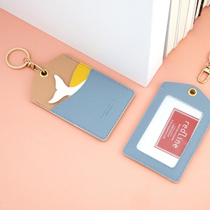 Llavero de dibujos animados al por mayor para regalo pequeño, colgante de cuero PU, soporte para tarjeta de identificación, duradero, suave, ecológico, con logotipo personalizado para niños - Product Image 4