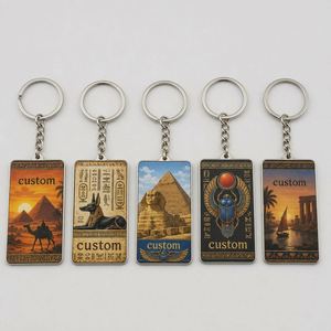 Porte-clés en métal de haute qualité, vente en gros personnalisée, porte-clés pyramide égyptienne, design culture égyptienne, souvenir de voyage - Product Image 1