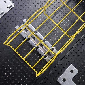 Plateau en treillis métallique 54H 50W HDG avec support de montage pour chemin de câbles UC50 en acier galvanisé <span class=keywords><strong>Cablofil</strong></span> 4,5 mm de diamètre - Product Image 2