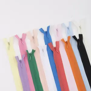 Venda direta da fábrica 3 # Nylon Zipper Tecido de renda colorido Vestuário Zíperes escondidos invisíveis para roupas de vestido