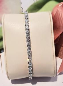 Pulsera de tenis de moissanita con cadena de plata de ley 925, estilo hip hop, joyería de moda de lujo, diseño llamativo - Product Image 1