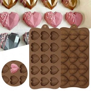 Usa Mairun 15/8 Cavity Diamond Heart Ceramic Chocolate Nozzle 3D Heart Cake Accessories DIY Ice Cubes Biscuit <b>Pastry</b> <b>Baking</b> Kit - Product Image 4