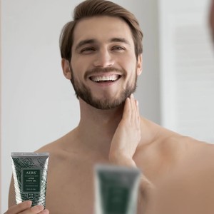 <span class=keywords><strong>Gel</strong></span> para Después del Afeitado con Eucalipto y Menta - Tubo Flexible de 100 ml - Cuidado Hidratante, Calmante y Refrescante para Después del Afeitado para Hombres - Product Image 4
