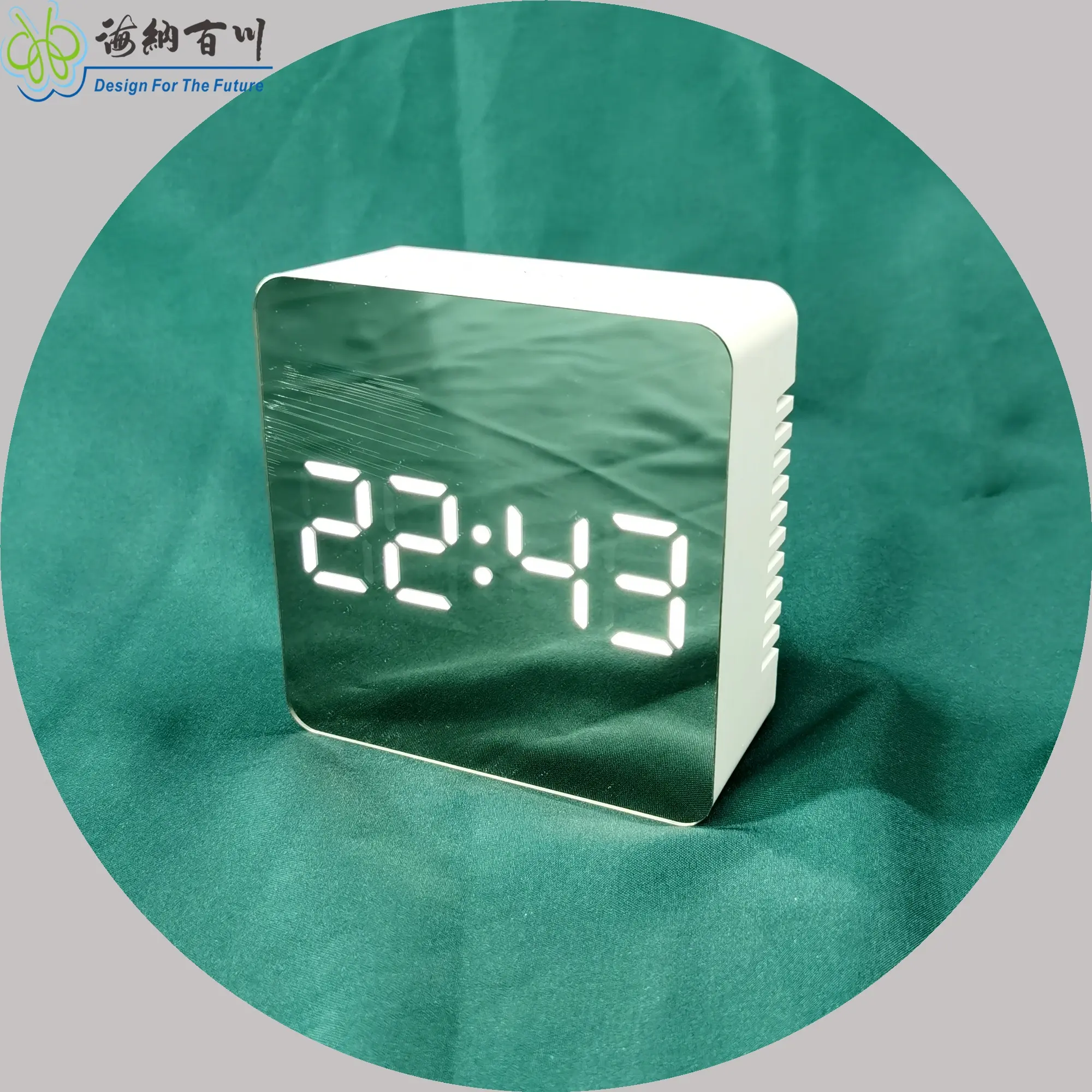 Digital table LED clock Time /Temperature display Function button:MODE ALARM SNZ / LIGHT UP DOWN