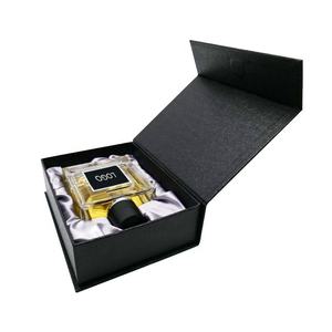 <span class=keywords><strong>2025</strong></span> индивидуальная Роскошная Изысканная Черная Косметическая Подарочная парфюмерная открывающая Магнитная коробка новый дизайн Paperboard тисненая губчатая подкладка - Product Image 2