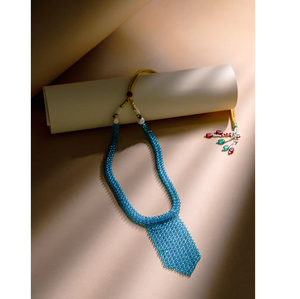 Collier long Mala en fil et perles bleus faits à la main de qualité supérieure pour femmes, bijoux ethniques bohèmes pour les fêtes et les tenues décontractées - Product Image 3