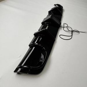 Thương hiệu mới chất lượng cao phía sau Bumper môi cho <span class=keywords><strong>BMW</strong></span> <span class=keywords><strong>E39</strong></span> có tính năng một dẫn phía sau Bumper khuếch tán môi trong bóng nhựa màu đen - Product Image 2