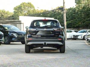 Xe SUV Qashqai 2025 dẫn động cầu trước, động cơ Turbo, hệ thống dẫn đường, nội thất da, tay lái bên trái, xe mới, hộp số tự động, mâm R17, tiêu chuẩn khí thải Euro VI, xăng/dầu, đèn LED tối màu - Product Image 3