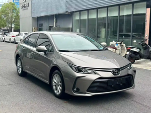 Vendita calda <span class=keywords><strong>Toyota</strong></span> <span class=keywords><strong>Corolla</strong></span> 2021 1.2T S-CVT Elite PLUS Edition FWD R16 dimensione degli pneumatici con tetto apribile panoramico auto usate Stock in Russia - Product Image 2