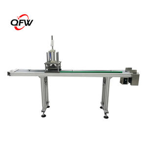 Machine de remplissage quantitative chauffante à 8 trous QFW pour produits cosmétiques (visage, lèvres, films) avec fonction d'agitation pour petites quantités - Product Image 4