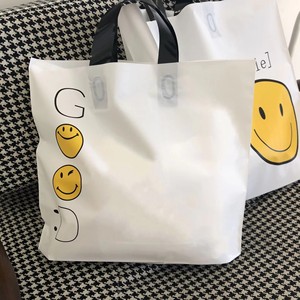 Sacs de courses en plastique LDPE personnalisés avec logo imprimé, réutilisables, écologiques, avec poignée, pour boutique, de la marque YC Professional Carry - Product Image 6