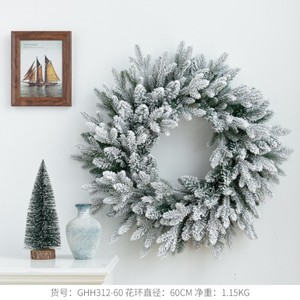 Guirlande de Noël en PVC de luxe écologique de 40 cm avec flocons de neige blancs pour décoration extérieure et <span class=keywords><strong>porte</strong></span> d'entrée – Vente directe usine - Product Image 5