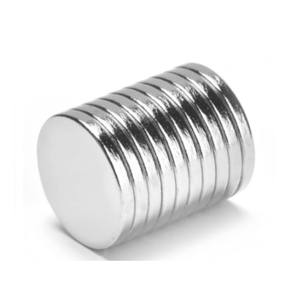 Aimant triangulaire N52 terre rare néodyme avec divers motifs revêtement sur le <span class=keywords><strong>cylindre</strong></span> de disque de <span class=keywords><strong>bloc</strong></span> de segment d'arc cubique permanent - Product Image 4