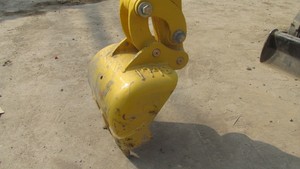 Excavadora Pequeña KOMATSU PC01/PC10/PC15/PC35 Fabricada en Japón, con Pocas Horas de Trabajo y en Buen Estado, en Venta - Product Image 3