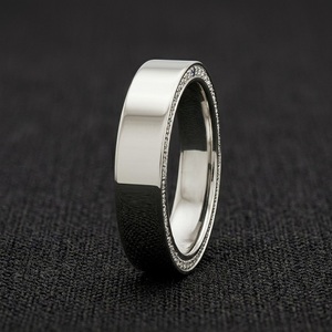 Bague en platine de style luxueux avec diamant, design simple et élégant, alliance de mariage et de fiançailles, idée cadeau scintillante - Product Image 3