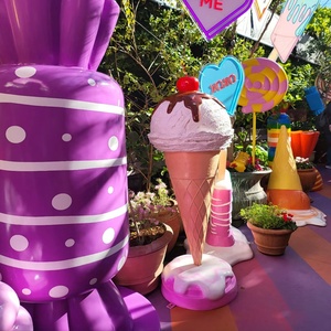 Maquette géante en résine <span class=keywords><strong>de</strong></span> bonbons, glaces, beignets et sucettes <span class=keywords><strong>pour</strong></span> vitrine <span class=keywords><strong>de</strong></span> magasin, décorations <span class=keywords><strong>de</strong></span> Noël - Product Image 5