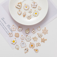 Liontin Enamel Tetesan Minyak Paduan Logam Bunga Putih untuk Pembuatan Perhiasan Gelang Kalung & Komponennya
