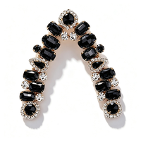 Clips de chaussures en strass ovales en forme de V, accessoires de luxe pour les pieds, pour sandales et tongs d'été