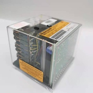 Contrôleur de Combustion Honeywell TMG740-3 MOD.43-36 240V 16 E/S Mémoire Flash Modbus pour Usage Industriel - Product Image 1