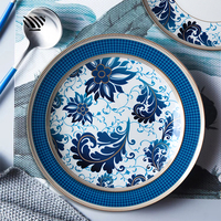 Ensemble de vaisselle en porcelaine bleue à motifs floraux, incrustation dorée, vaisselle en céramique pour une décoration de table de mariage élégante, classique et haut de gamme