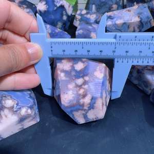 Venta al por Mayor de Cristal de Cuarzo Natural Tallado en Forma Libre de Ágata Azul de Alta Calidad, Decoración para el Hogar Estilo Feng Shui - Product Image 3