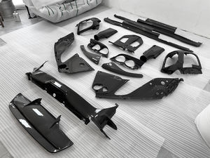 Garniture d'accessoires <span class=keywords><strong>de</strong></span> voiture pour Ferrari 812 <span class=keywords><strong>en</strong></span> <span class=keywords><strong>tissu</strong></span> <span class=keywords><strong>de</strong></span> fibre <span class=keywords><strong>de</strong></span> carbone véritable <span class=keywords><strong>de</strong></span> style OEM - Product Image 4