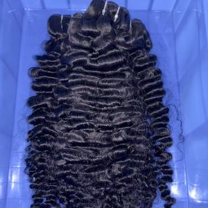 Prix d'usine de vente en gros Paquets de cheveux bouclés Mèche de cheveux humains vierges brésiliens Remy Mèche de <span class=keywords><strong>tissage</strong></span> Extension de cheveux en gros - Product Image 4