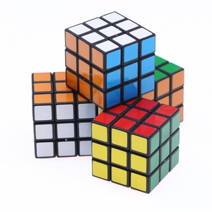 Xicheng casa delle bambole Mini 3x3 mobili divertimento Rubiks <span class=keywords><strong>cubo</strong></span> OB11 scena di insegnamento in miniatura Puzzle Prop modello accessori - Product Image 5